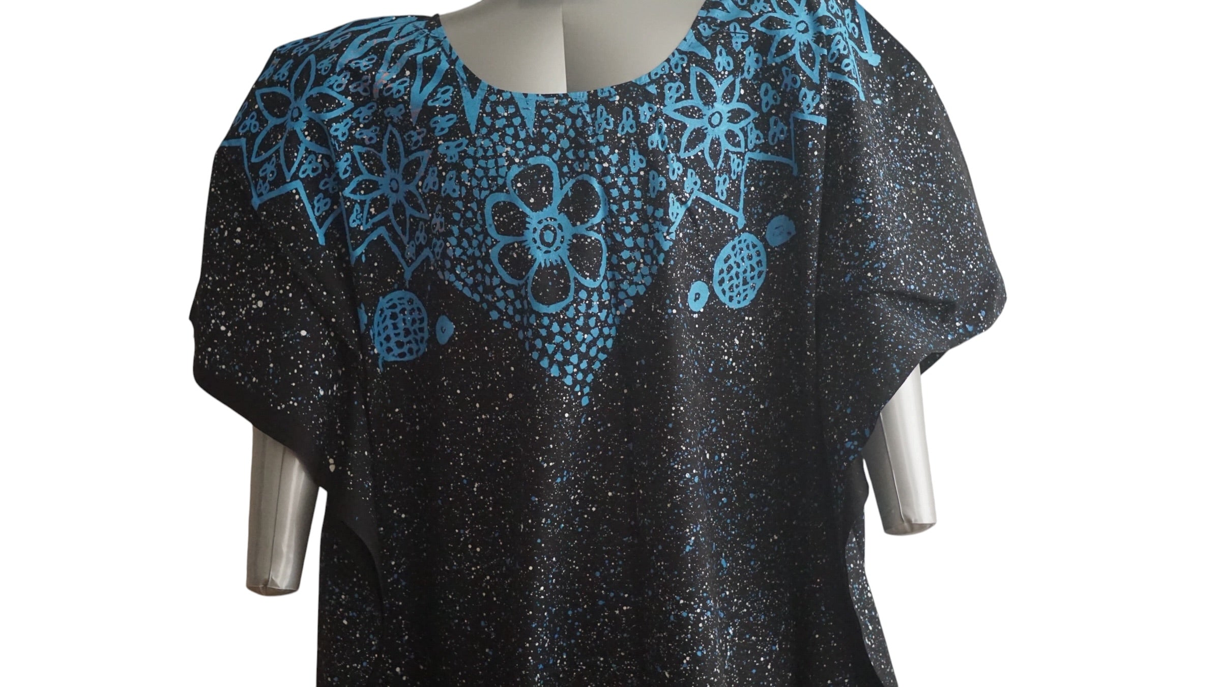 Nigeria Adire Bubu for Women. Size L Color Black/Blue
