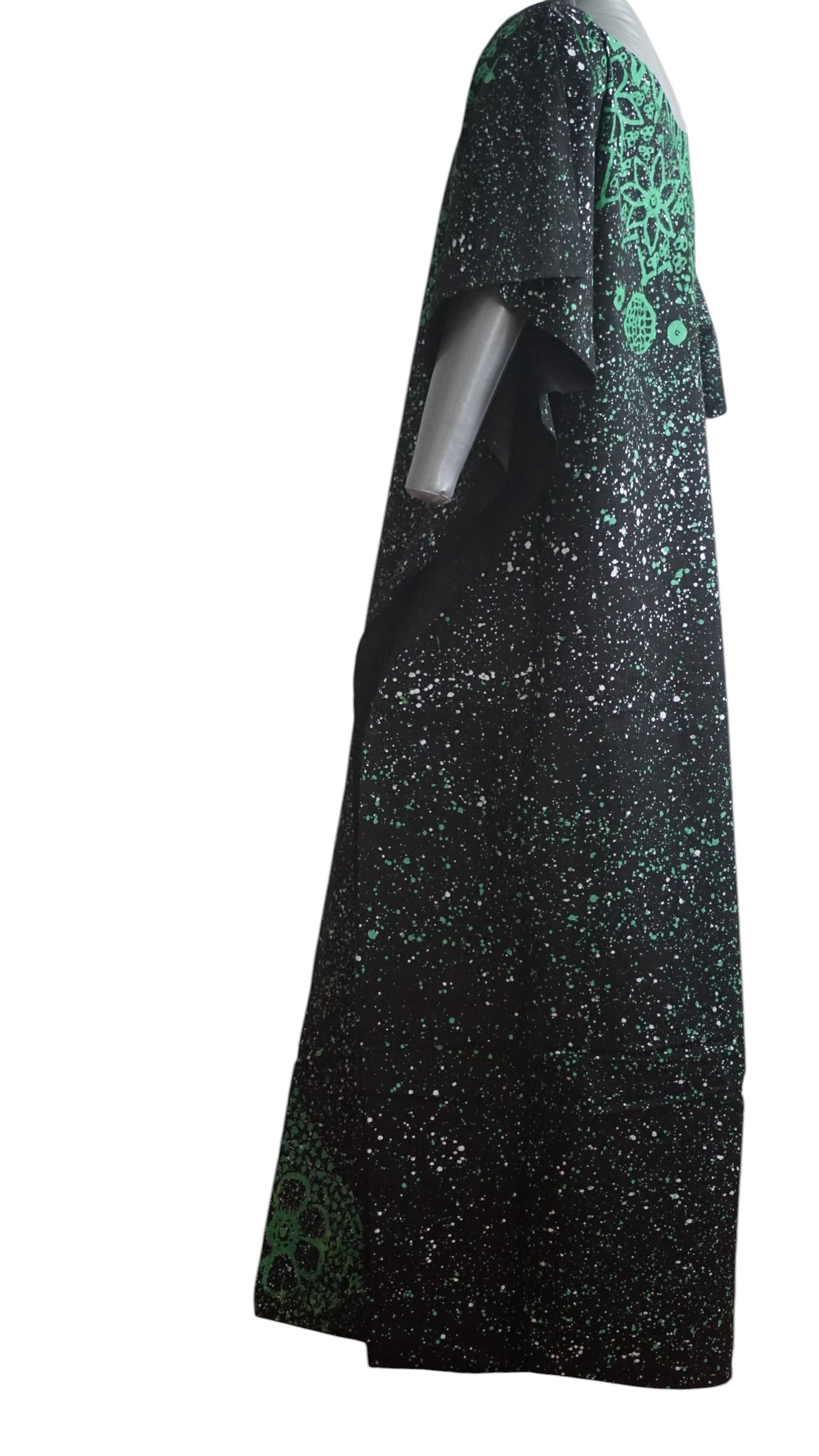 Nigeria Adire Bubu for Women. Size XL Color Black/Green