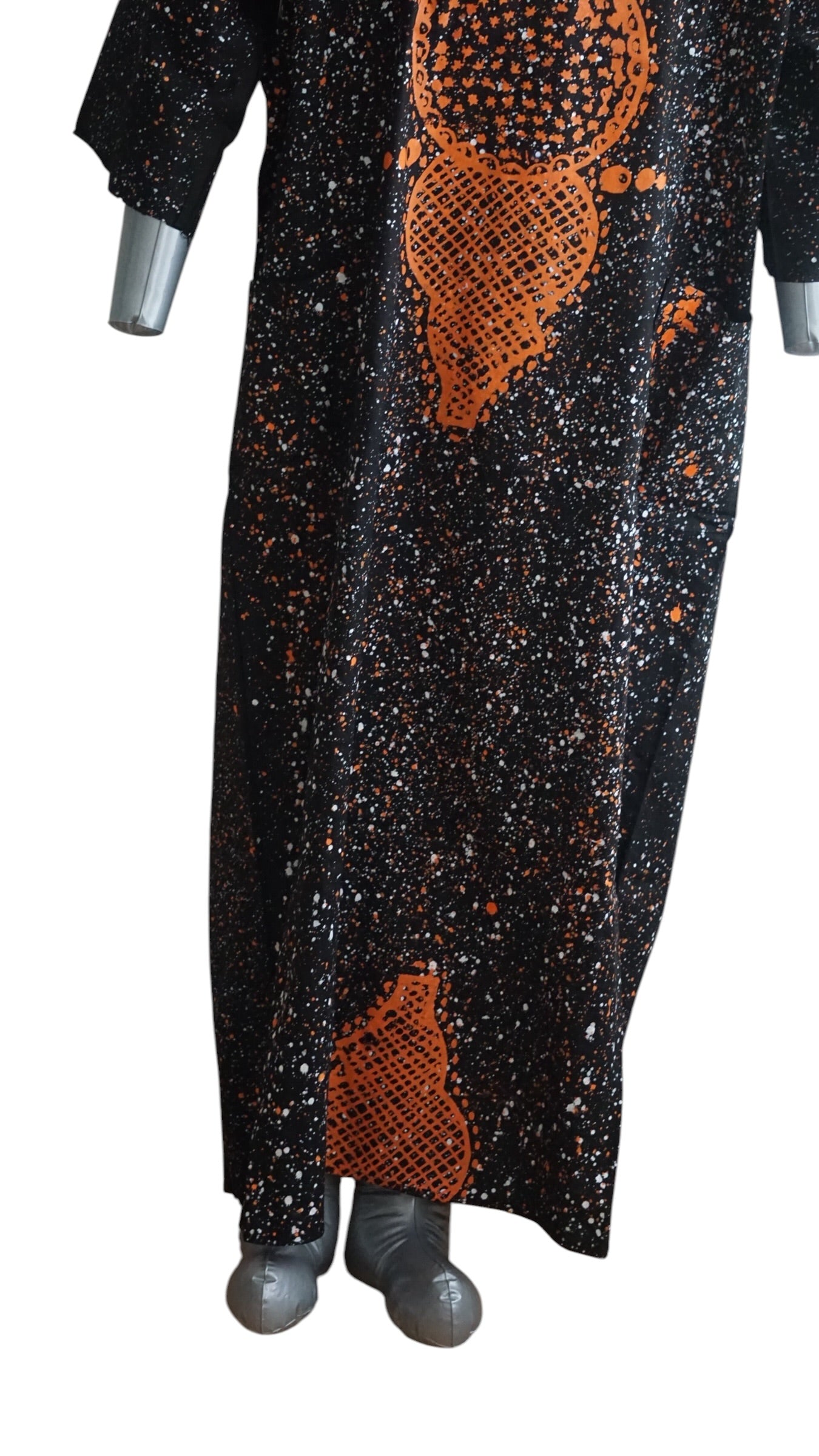 Nigeria Batik Kaftan for Women. Size XL Color Black/Orange