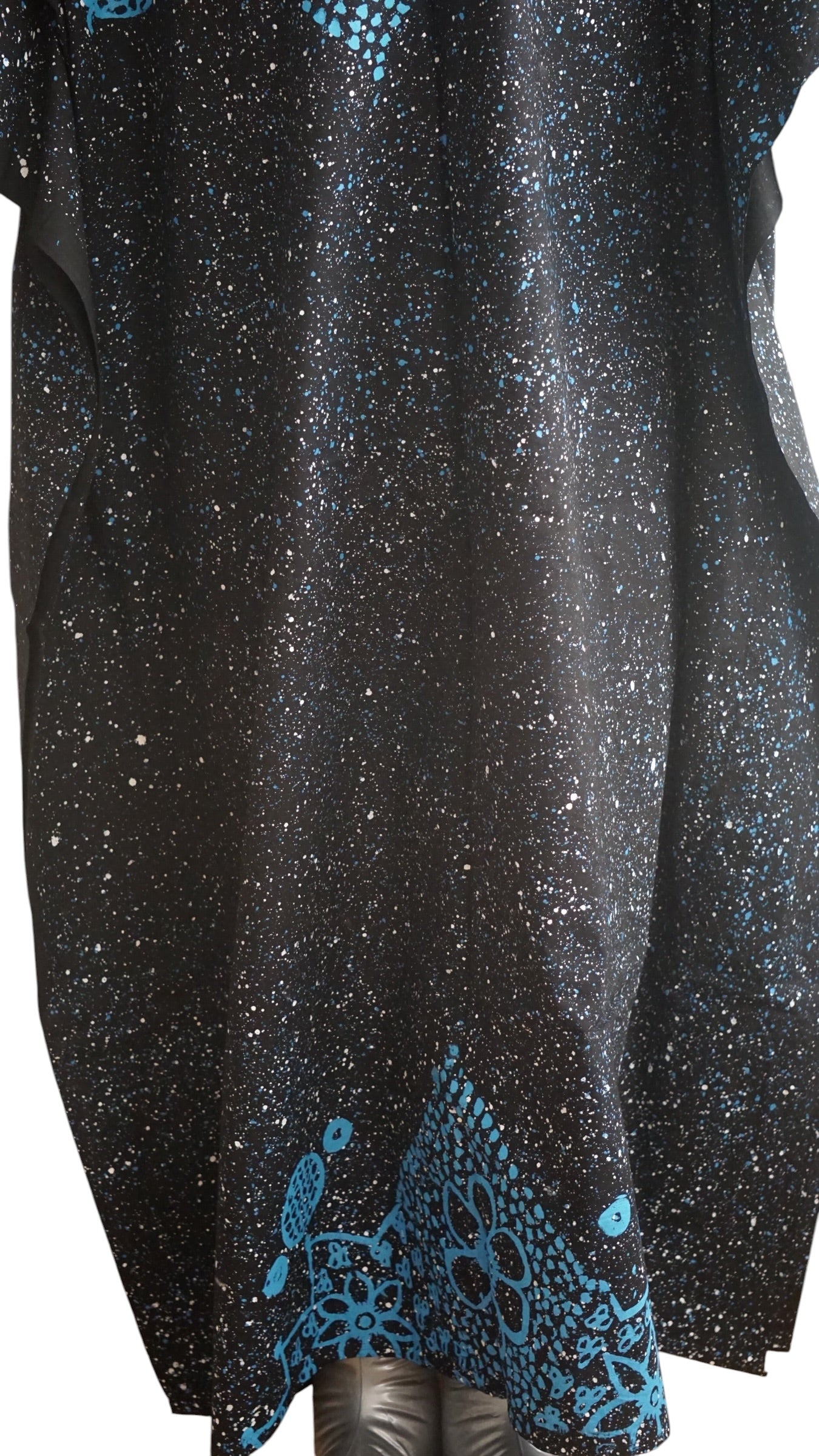 Nigeria Adire Bubu for Women. Size L Color Black/Blue