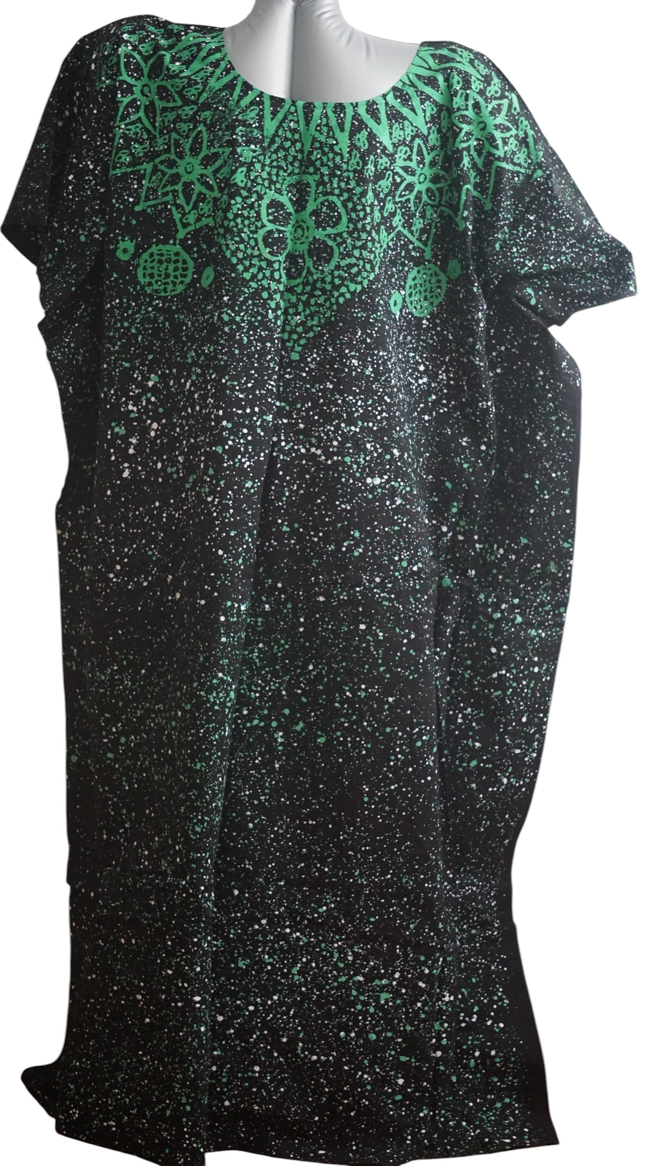 Nigeria Adire Bubu for Women. Size XL Color Black/Green