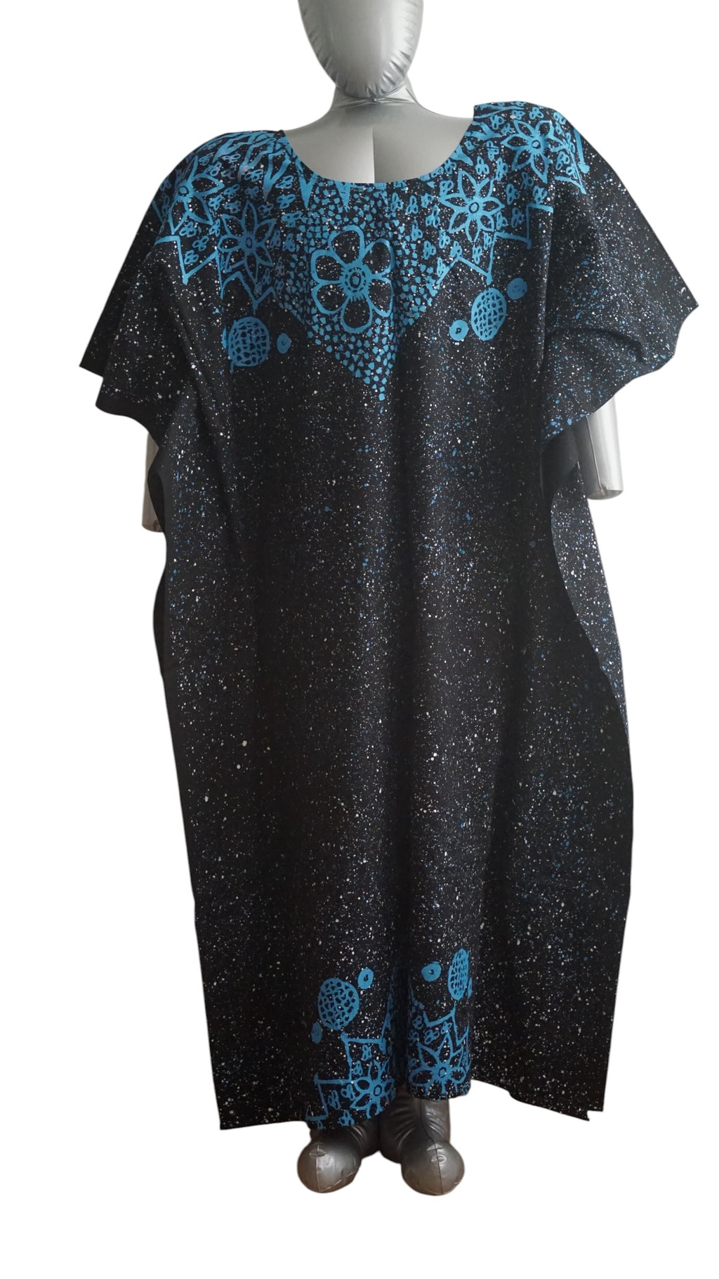 Nigeria Adire Bubu for Women. Size L Color Black/Blue