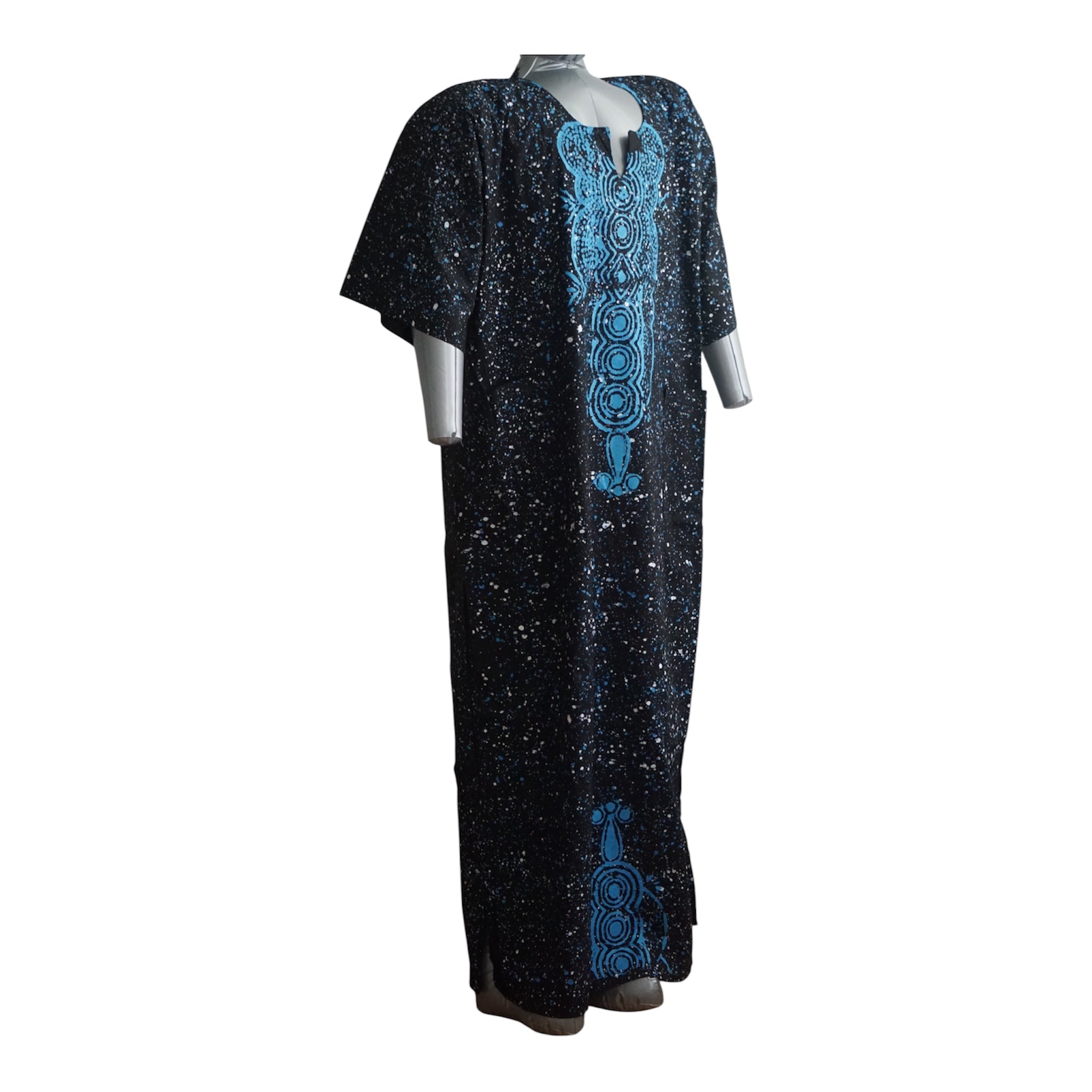 Nigeria Batik Kaftan for Women. Size L Color Black/Blue