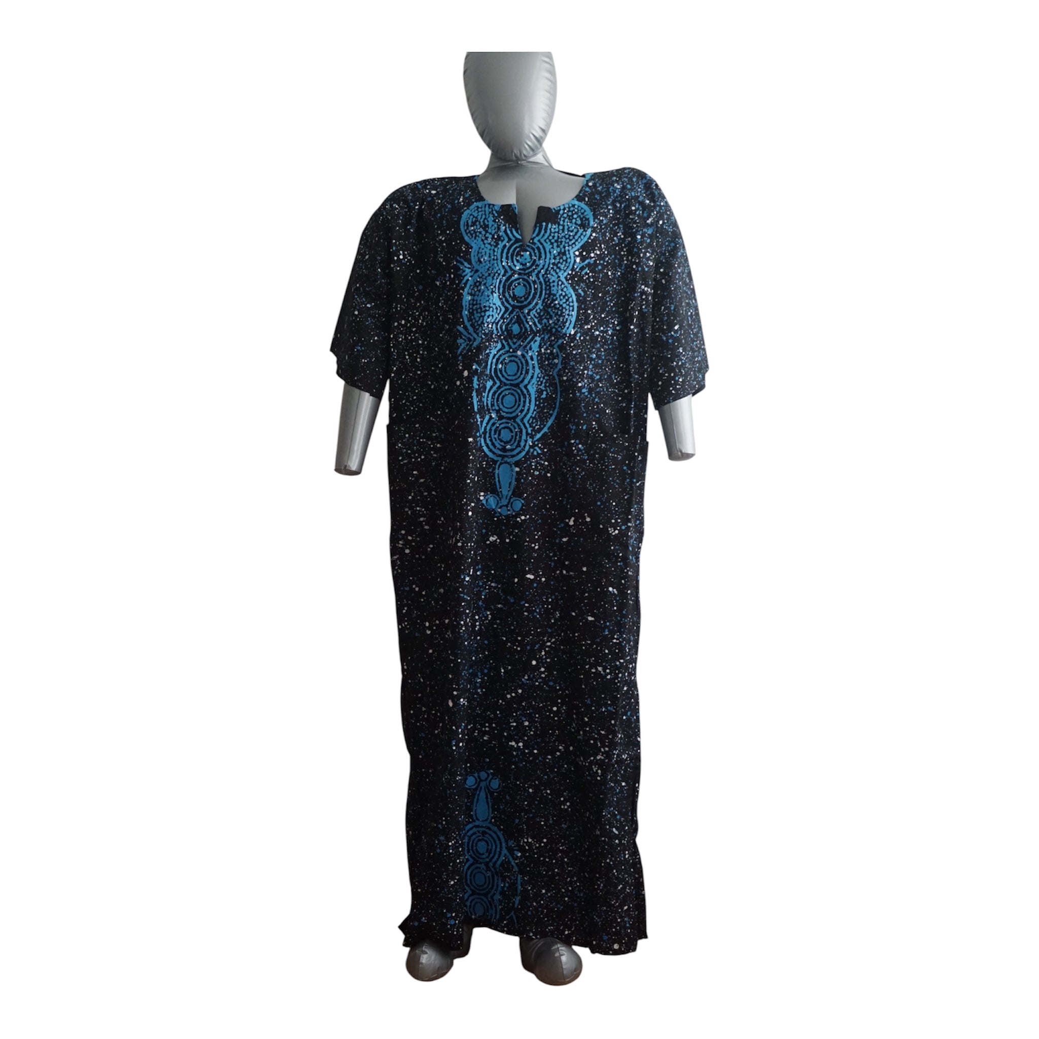 Nigeria Batik Kaftan for Women. Size L Color Black/Blue